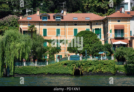 Torno am Lago di Como (Comer See) ist ein See von glazialen Ursprungs in der Lombardei Italien Italienisch. Stockfoto