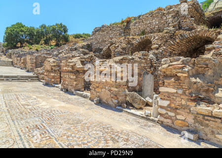 Mosaiken vor Reihenhäuser in Ephesus, Izmir, Türkei Stockfoto