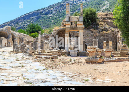 Tempel des Domitian in Ephesus, Izmir, Türkei Stockfoto