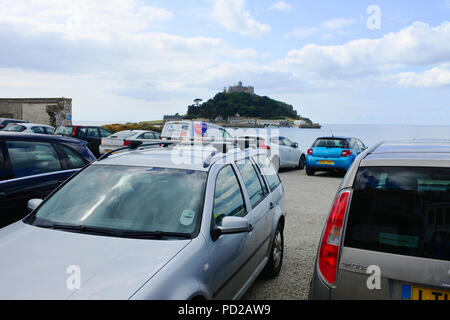 Besetzt Parkplatz für Touristen, die St. Michael's Mount, Marazion, Cornwall, UK - Johannes Gollop Stockfoto