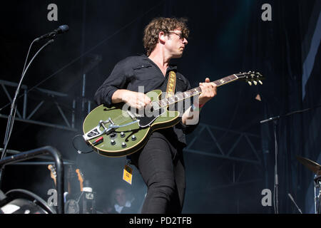 Norwegen, Fredrikstad - Juli 27., 2018. Der norwegische Sänger, Songwriter und Musiker Jarle Bernhoft führt ein Live Konzert während der Norwegischen festival Månefestivalen 2018 in Fredrikstad. (Foto: Gonzales Foto - Brokvam Kjell). Stockfoto