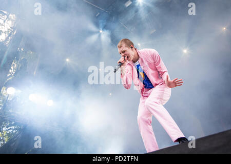 Norwegen, Bergen - Juni 15., 2018. Die norwegische rapper Cezinando führt ein Live Konzert während der norwegischen Musik Festival Bergenfest 2018 in Bergen. (Foto: Gonzales Foto - Jarle H. Moe). Stockfoto