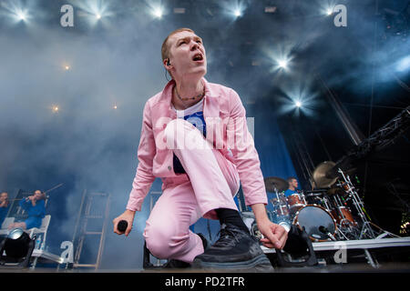 Norwegen, Bergen - Juni 15., 2018. Die norwegische rapper Cezinando führt ein Live Konzert während der norwegischen Musik Festival Bergenfest 2018 in Bergen. (Foto: Gonzales Foto - Jarle H. Moe). Stockfoto