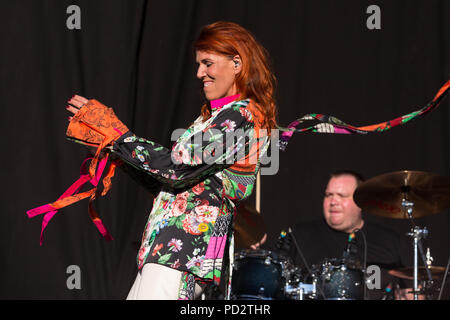 Norwegen, Fredrikstad - Juli 27., 2018. Die dänische Sängerin und Songwriterin Hanne Boel führt ein Live Konzert während der Norwegischen festival Månefestivalen 2018 in Fredrikstad. (Foto: Gonzales Foto - Brokvam Kjell). Stockfoto