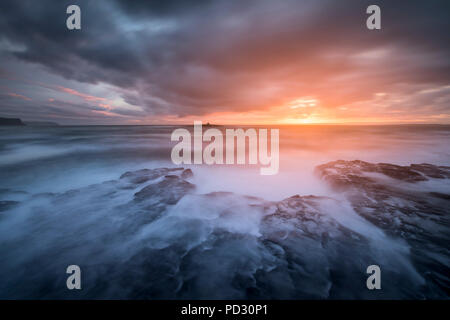 Stürmische winter Sonnenuntergang, Crab Island, Doolin, Clare, Irland Stockfoto