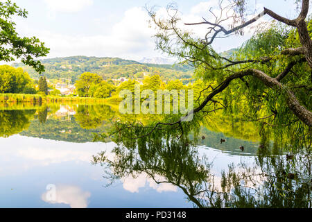 See Origlio, Lugano, Tessin, Italien best Life, malerische Landschaft Bild perfekt Postkarte Konzept, unplugged, gesundes Leben Natur erkunden Stockfoto