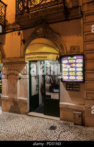 Bifana, Lissabon, Portugal - restaurant Beira Gare Stockfoto
