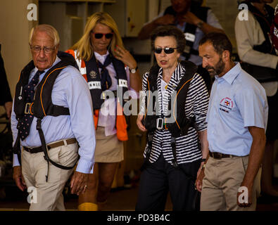 Prinzessin Anne visits Cowes RNLI Lifeboat Station 6. August 2018 Stockfoto