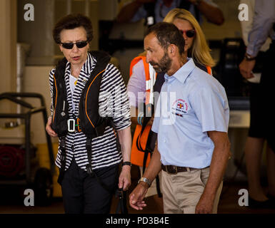 Prinzessin Anne visits Cowes RNLI Lifeboat Station 6. August 2018 Stockfoto