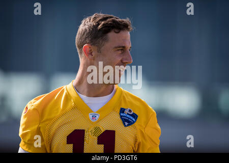 August 06, 2018: Washington Redskins Quarterback Alex Smith (11), um die Praxis der Felder beim Trainingslager 2018 Bon Secours Washington Redskins Training Center in Richmond, Virginia. Scott Taetsch/CSM Stockfoto