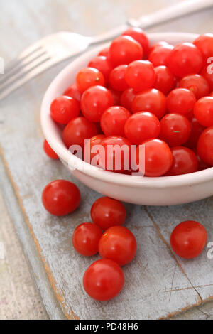 Baby tomato tomberries Stockfoto