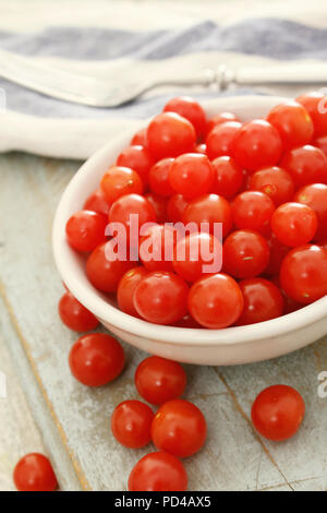 Baby tomato tomberries Stockfoto