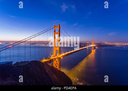 Blaue Stunde von der Batterie Spencer Stockfoto