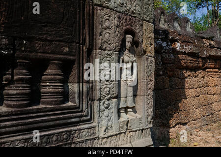 Apsara Tänzer in laterite Wand, Ta Som Tempel in Angkor, Kambodscha. Stockfoto