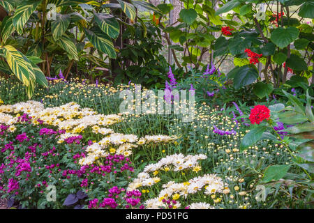 Herbst Garten Szene bei Callaway Gardens in Georgien. Stockfoto