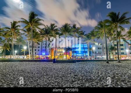 Nach South Beach willkommen Stockfoto