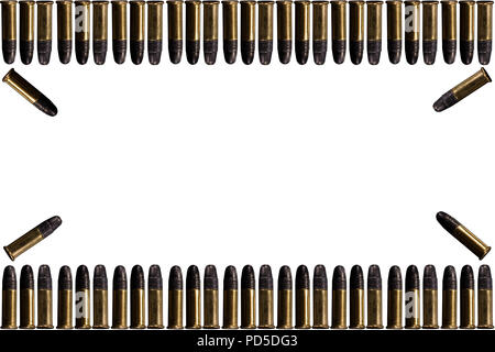 Kugeln und Shell Kugeln auf weißem Hintergrund. Eine Gruppe von 9 mm Kugeln für eine Pistole auf weißem Hintergrund. Munition auf weißem Hintergrund. eine rectan Stockfoto