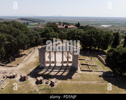 Apollonia war eine antike griechische Stadt am Ufer des Flusses Aous, dem heutigen Albanien. Apollonia wurde 588 v. Chr. von griechischen Kolonisten gegründet. Stockfoto