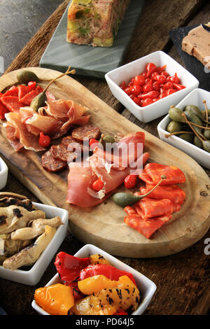 Gesunde finger food antipasta Tapas Auswahl Stockfoto