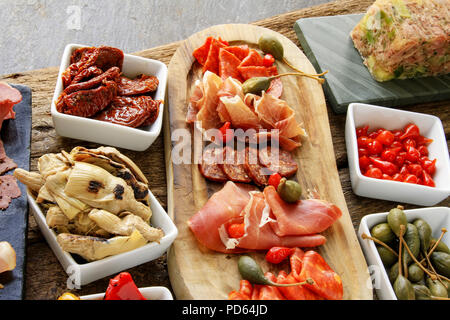 Gesunde finger food antipasta Tapas Auswahl Stockfoto