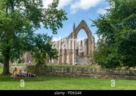 Bolton Abbey. West Yorkshire. River Wharfe. Stockfoto