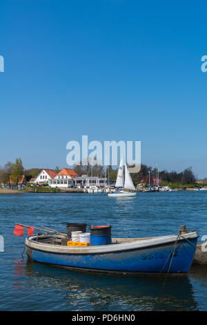 Schlei, Schlei Fähre, offene Fischerboot, verbinden die Landschaften Schwansen und Angeln, Missunde, Schleswig-Holstein, Deutschland, Europa Stockfoto