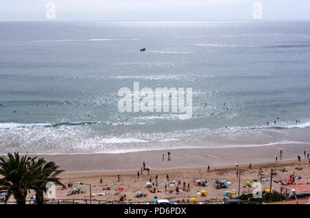 Praia da Arrifana, Strand beliebt bei Surfern, Aljezur, Algarve, Portugal. Stockfoto