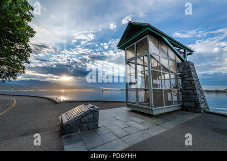 Morgen Spaziergang entlang der Stanley Park Seawall Pfad Stockfoto