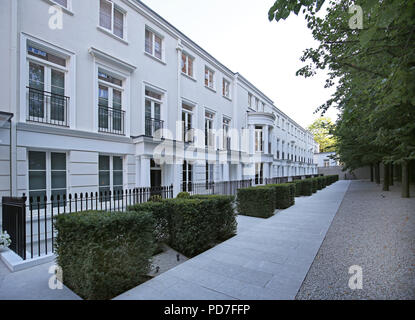 Hamilton, St John's Wood, London, UK. Eine Reihe von aufwendigen, neu erbaute neo-georgianischen Stadthäusern. Die 5-stöckige Häuser verkaufen für £ 10 Mio. + Stockfoto