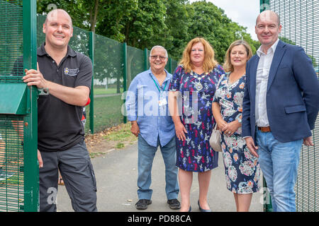 Warrington, Großbritannien. 7. August 2018. Warrington, Großbritannien. 07. August 2018 - Der erste Tag der Victoria Park erleben. VPX ist im elften Jahr und ist im Victoria Park, Latchford, Warrington, Cheshire jedes Jahr abgehalten. Jeden Dienstag im August die Tore für eine Vielzahl von Animationen für Kinder, die alle kostenlos Kredit: John Hopkins/Alamy Live News Credit: John Hopkins/Alamy leben Nachrichten Stockfoto