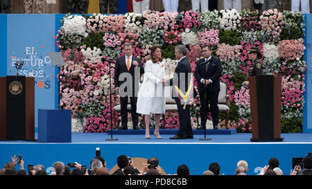 Bogota, Kolumbien. 7. August 2018. Einweihung des neuen Präsidenten von Kolumbien, Herr Ivan Duque. Der Fall wurde an die Bolivar Square in Bogota, Kolumbien statt. Credit: Luis Gomez/Alamy leben Nachrichten Stockfoto