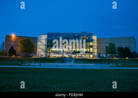 Denver, 6. Mai: Nachtansicht der Denver Museum der Natur und Wissenschaft am 6. Mai 2017 in Denver, Colorado Stockfoto