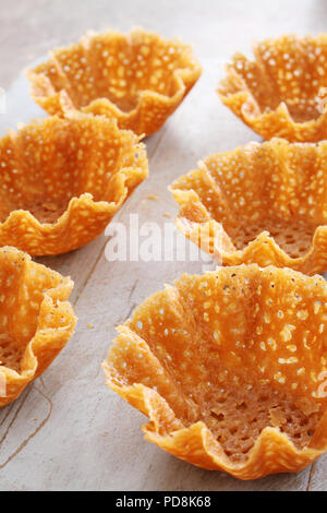 Brandy snap Körbe Stockfoto
