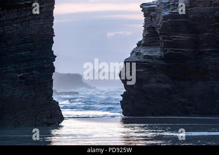 Touristischer Ort von Playa de Las Catedrales, Strand der Kathedralen, Ribadeo. Galicien Stockfoto