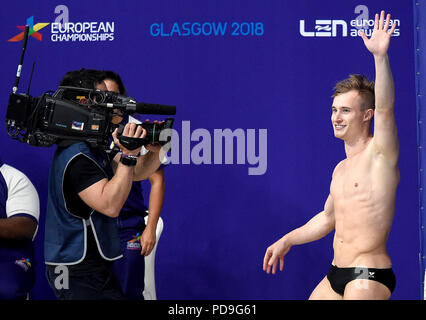 Großbritanniens Jack Lacher feiert nach den Herren 1m Sprungbrett Final am Tag sechs der 2018 europäischen Meisterschaften am Scotstoun Sport Campus, Glasgow. Stockfoto