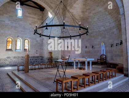 Tabgha, See Genezareth 18. Mai 2018: Innenraum der Kirche von der Vermehrung der Brote und Fische, das Wunder soll Pla genommen zu haben Stockfoto