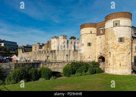 London England August 04, 2018 Die alte Festung aus dem Tower von London Stockfoto