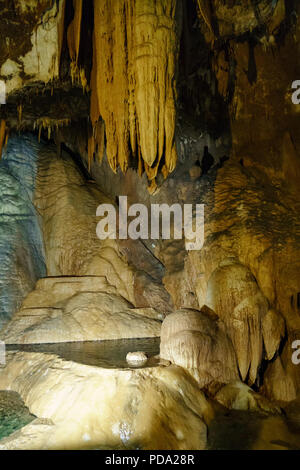 Der Su Mannau Höhle ist in das Gebiet der Gemeinde Fluminimaggiore im Süden Sardiniens entfernt. Stockfoto