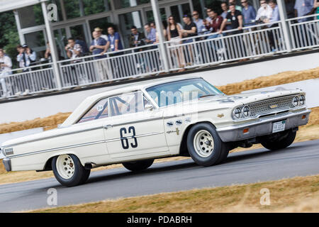 1963 Ford Galaxie 500, Jack Sears 1963 BSCC Auto gewinnen, hier von Bill Shepherd am Goodwood Festival 2018 von Geschwindigkeit, Sussex, UK. Stockfoto