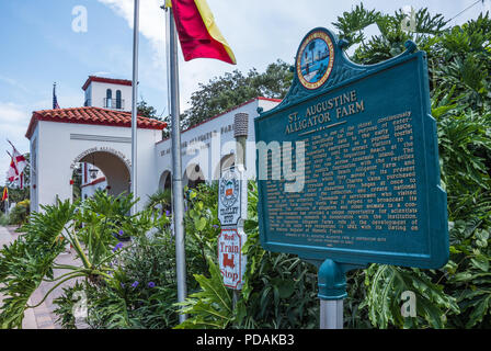 St. Augustine Alligator Farm Tierpark, das seine Türen im Jahr 1893 geöffnet, auf Anastasia Island, St. Augustine, Florida. (USA) Stockfoto