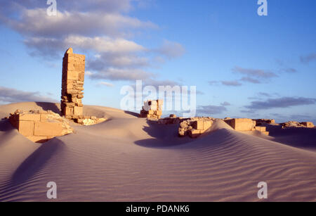 OLD TELEGRAPH STATION Ruinen teilweise begraben durch die VORDRINGENDEN SANDDÜNEN, EUCLA NATIONAL PARK, South Coast, WESTERN AUSTRALIA Stockfoto