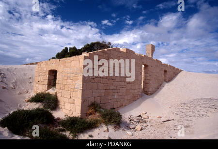 OLD TELEGRAPH STATION Ruinen teilweise begraben durch die VORDRINGENDEN SANDDÜNEN, EUCLA NATIONAL PARK, South Coast, WESTERN AUSTRALIA Stockfoto