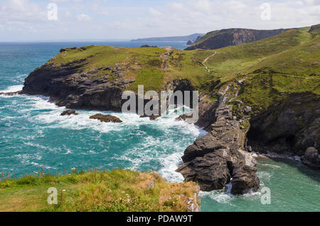 Küste in der Nähe von Burg Tintagel, Cornwall Stockfoto