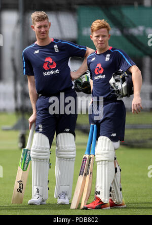 England's Keaton Jennings (links) und Ollie Papst während der Netze Sitzung auf Lord's, London. Stockfoto