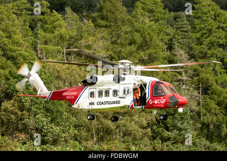 HM Küstenwache Hubschrauber fotografiert westlich von Inverness. Sikorsky S-92 Registrierung G-MCGF. Stockfoto