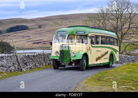 1948 AEC Regal Single Deck Coach in der Nähe von Kirkby Stephen UK Stockfoto