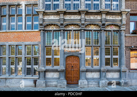 In der Höhle Grooten Zalm/Lachs, Haus der Fishermans' Guild am Zoutwerf in der Stadt Mechelen/Malines, Antwerpen, Flandern, Belgien Stockfoto