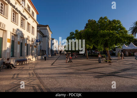 Praça Dom Francisco Gomes mit dem Jardim Manuel Bivar in Faro, Algarve, Portugal Stockfoto