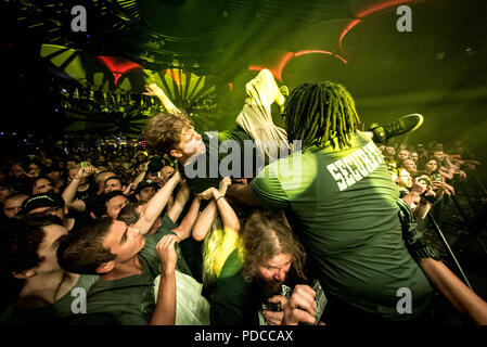 Toronto, Ontario, Kanada. 7 Aug, 2018. Masse an "Black Label Society" zeigen bei Rebel Club in Toronto. Quelle: Igor Vidyashev/ZUMA Draht/Alamy leben Nachrichten Stockfoto