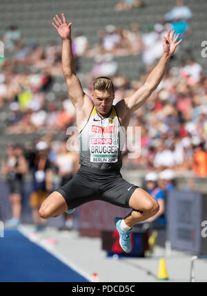 Berlin, Deutschland. 07 Aug, 2018. Mathias BRUGGER, Deutschland, Aktion, decathlon Weitsprung, auf 07.08.2018 Europäische Leichtathletik WM 2018 in Berlin/Deutschland vom 06.08. - 12.08.2018. | Verwendung der weltweiten Kredit: dpa/Alamy leben Nachrichten Stockfoto